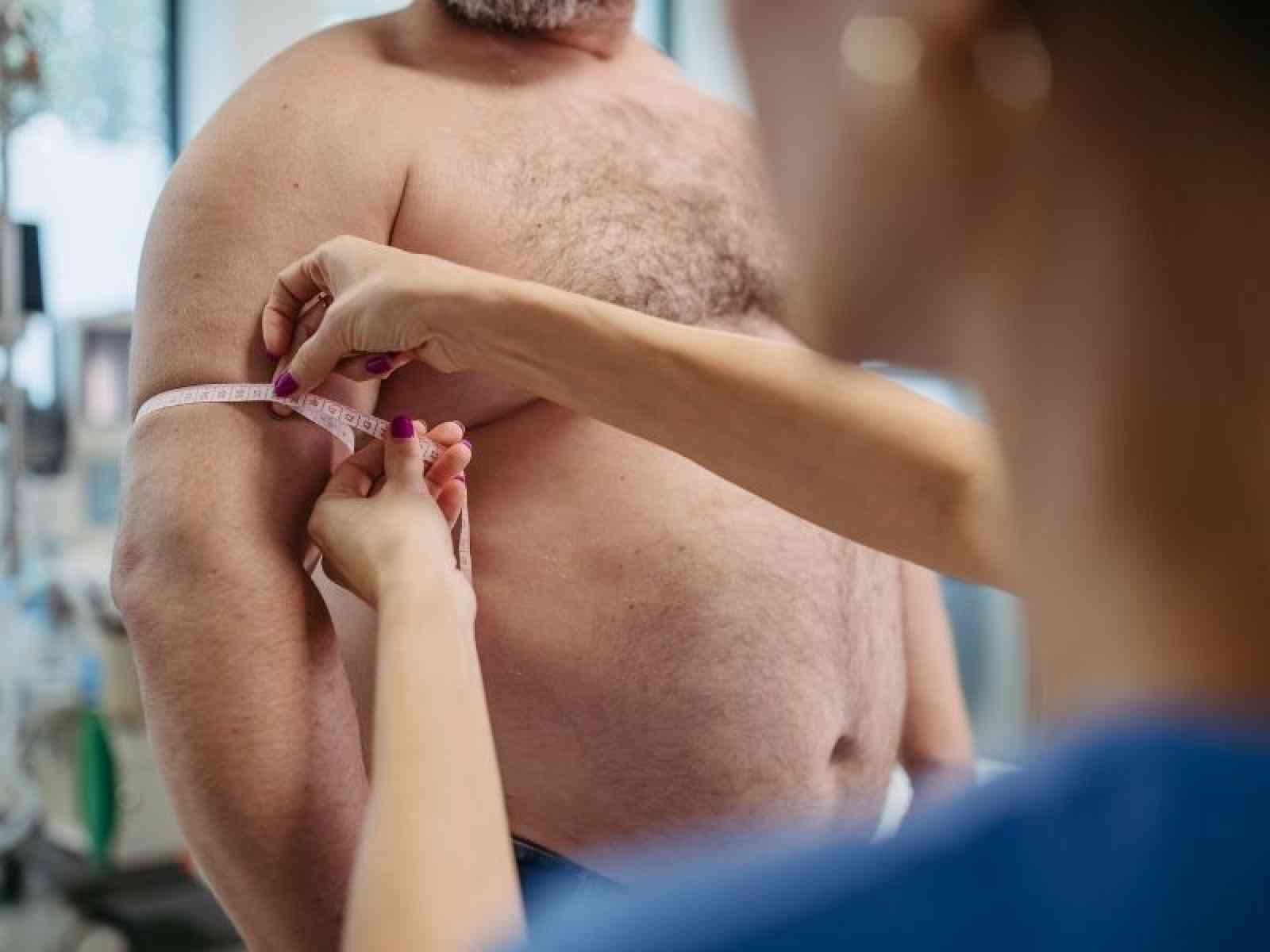 İzmir En İyi Tüp Mide Doktoru Nasıl Seçilir?